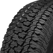 Kumho Road Venture Rt51 33/12.5R18 122R Tire