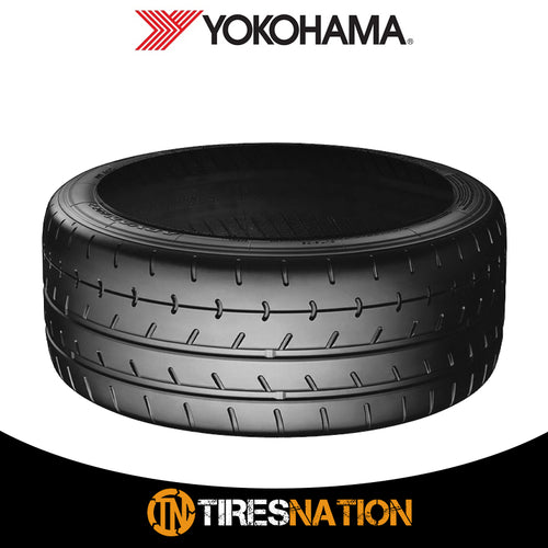 Yokohama Advan A052 255/40R18 99Y Tire